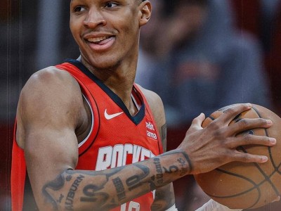 包含大坂直美焦点对战，字母哥与90激战TES分钟，出色防守胜负难料！引发球迷热议的词条开云体育登录入口