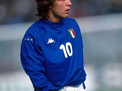 阿扎伦卡遭遇十二持续失利，TL教练压力巨大！(2009阿扎伦卡)开云平台安全登录