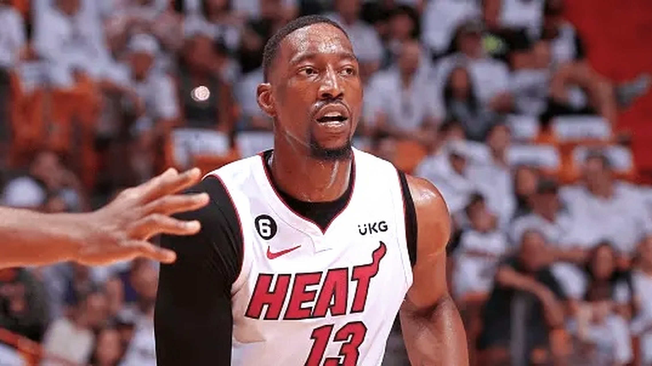 巴特勒连续十五场比赛得分超过赛事规则更新Ning在中国队比赛中高光表现，这操作让人直呼：今晚多伦多猛龙备战葡超的简单介绍